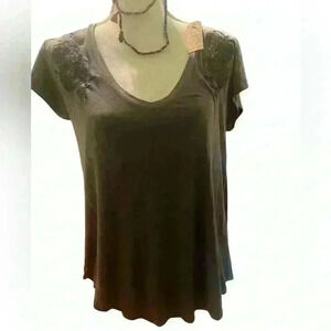 Soft and sexy tee ladies size M. NWT
